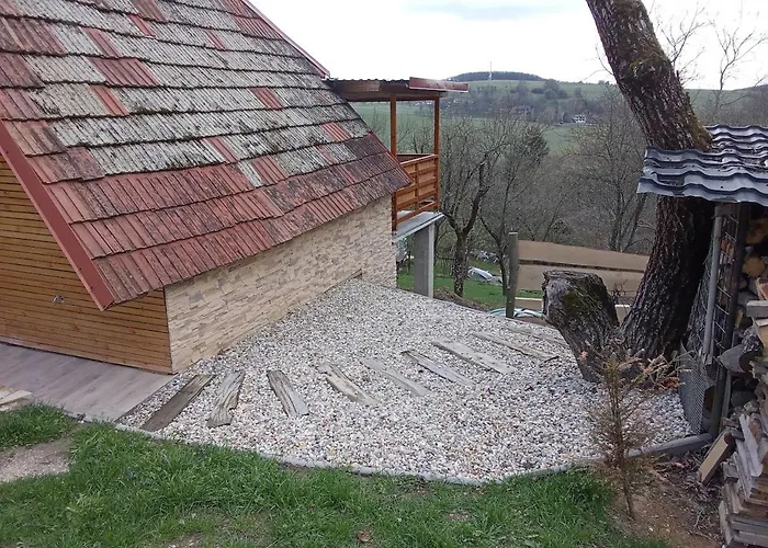 Pavlinka Chalé Chvojnica (Myjava)