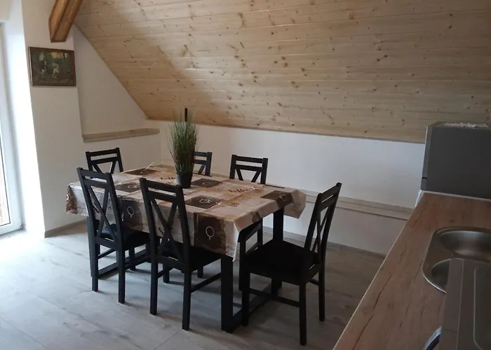 Chalé Pavlinka Chvojnica (Myjava)