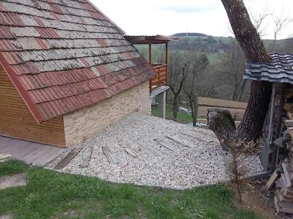 Pavlinka * Chvojnica (Myjava)